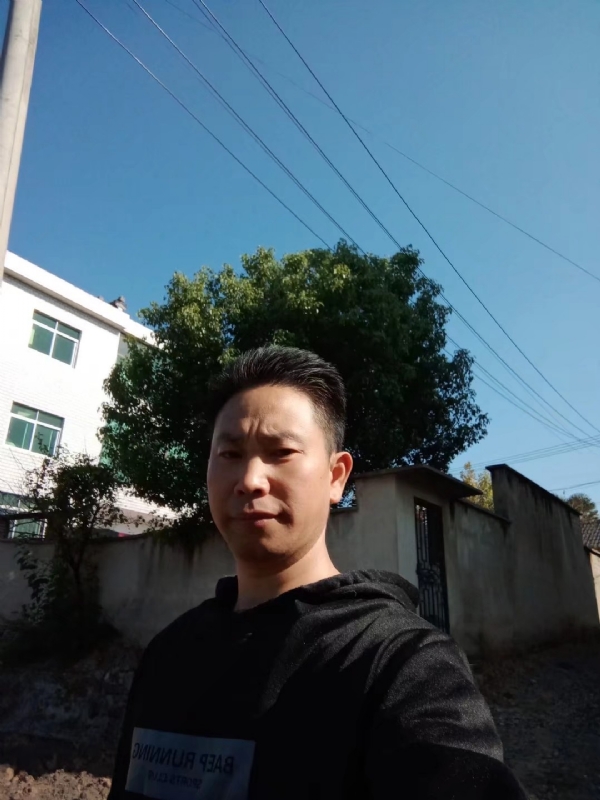 寻缘中的第二张照片--黄山蓝颜知己交友网